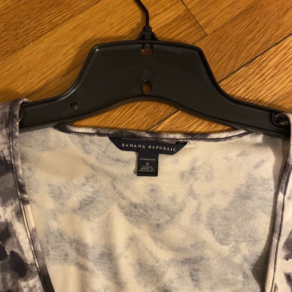 Banana Republic Faux Wrap Dress - Picture 5 of 14